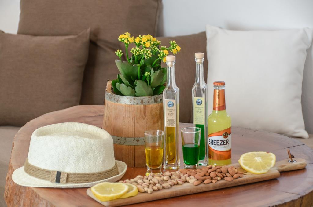 Naxos Island Escape Suites Plaka  Ngoại thất bức ảnh